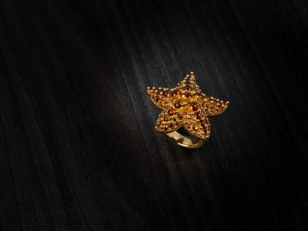 Anello in oro giallo firmato Pomellato “Sirene”