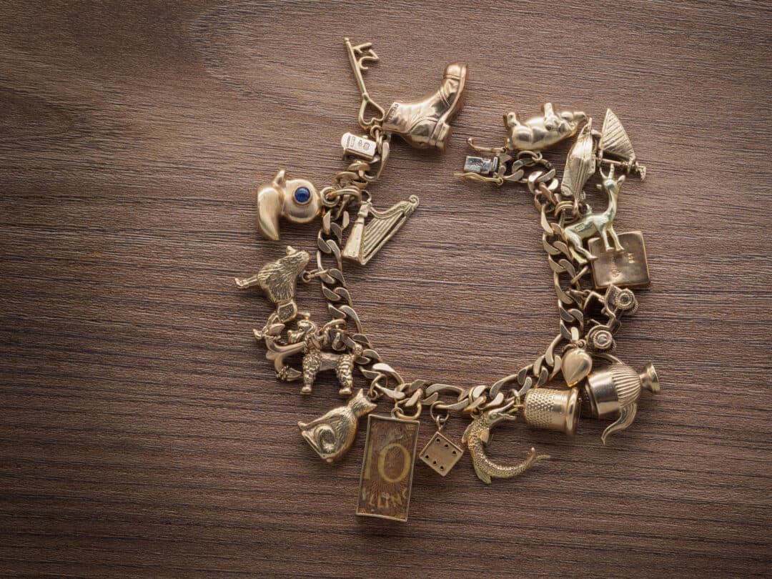 Bracciale “Charms” in oro a titolo 9kt
