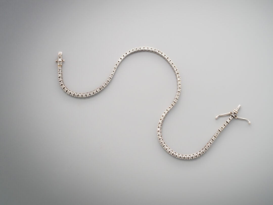 Bracciale in oro bianco 18kt “Tennis”