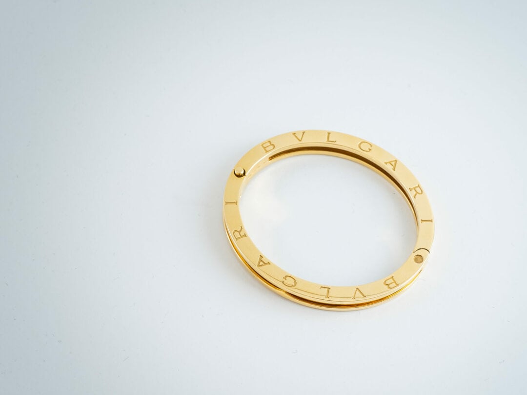 Bracciale Bulgari B01 in oro giallo.